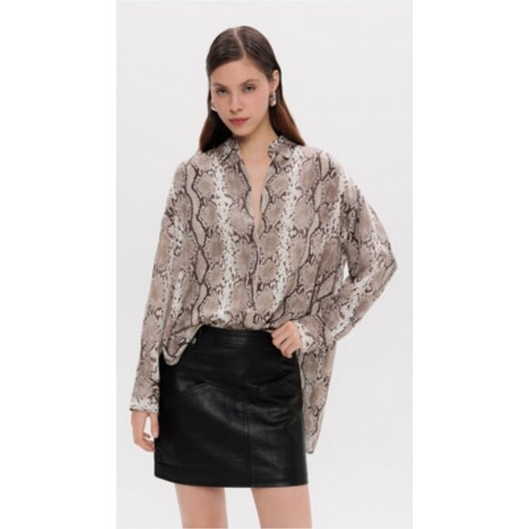 ROSE + OLIVE SNAKESKIN PRINT BLOUSE SIZE XL - Picture 1 of 12
